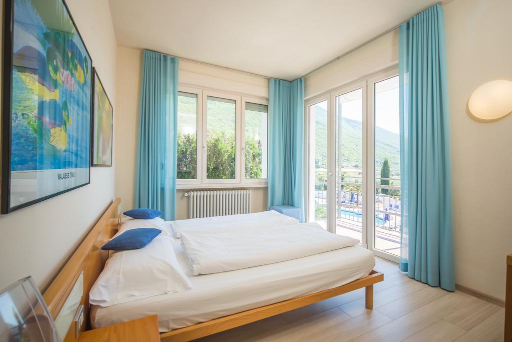 Club Hotel Olivi - Tennis Center Malcesine Exterior photo