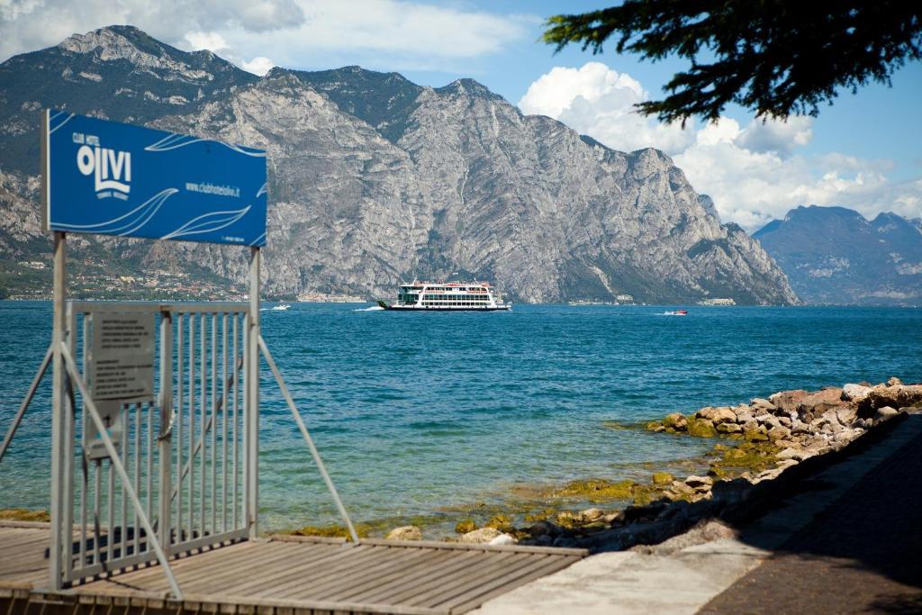 Club Hotel Olivi - Tennis Center Malcesine Exterior photo